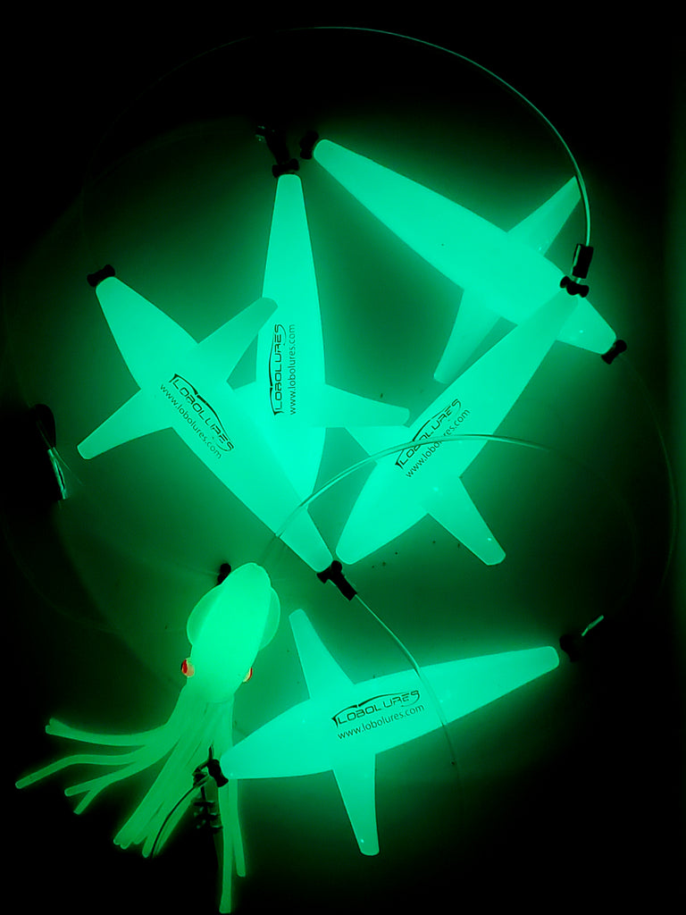 Lobo Lures Super Glow Green Prattling Tuna Teaser Bird Daisy Chain Heavy Duty Aussie Style Corkscrew 500lb Swivel, Amazon Daisy Chain, Fishing Daisy Chain, Tuna Daisy Chain, Offshore lures,Tuna Teaser, Billfish Teaser, Marlin Lures, Glow in the dark, Glow Lures