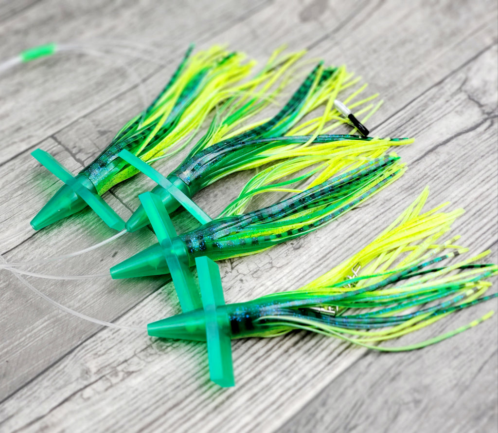 Lobo Lures 9" Commotion Splash Prattling Tuna Teaser Bird Daisy Chain, Big game fishing Daisy Chain, Tuna Daisy Chain